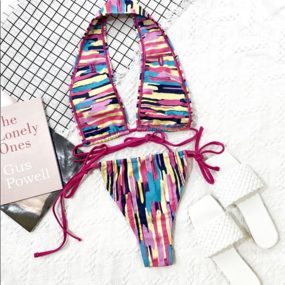 Multi color bikini - Picture 4 of 4